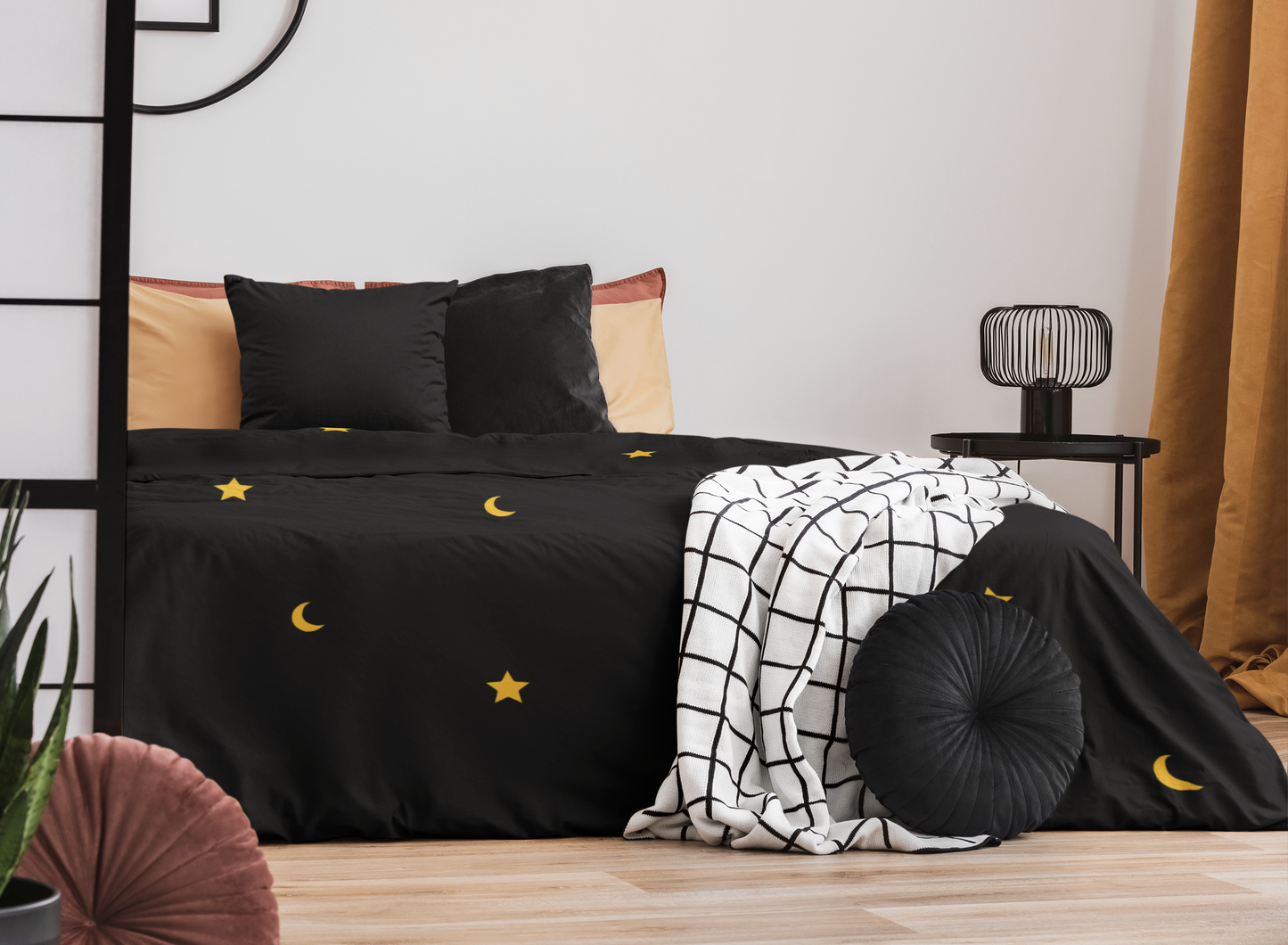 Simplicity Moon & Star Comforter